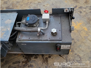 Piattaforma aerea SKYJACK