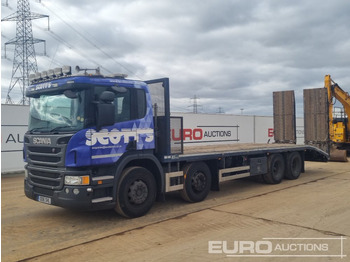 Autocarro con pianale/ Cassone fisso SCANIA P