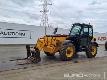 Sollevatore telescopico JCB