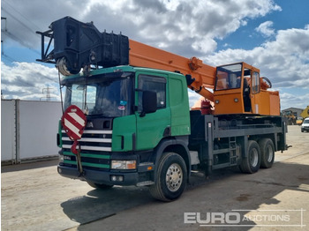 Camion con gru SCANIA 124