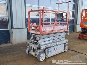 Piattaforma aerea SKYJACK