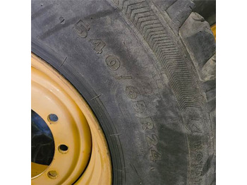 Ruota completa per Macchina da cantiere Hydrema Nokia 540/65R24: foto 5