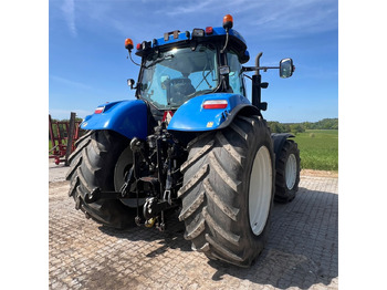 Trattore New Holland T6050: foto 5
