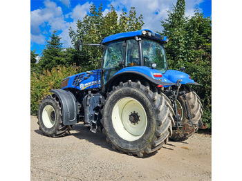 Trattore New Holland T8.390: foto 3