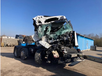 Trattore stradale SCANIA R 500