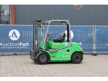 Carrello elevatore diesel CESAB