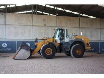 Pala gommata LIEBHERR L 564