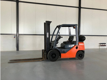 Carrello elevatore a gas TOYOTA FGF 25