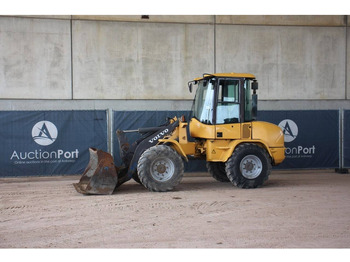Pala gommata VOLVO L30B
