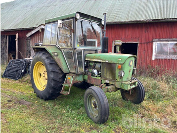 Trattore JOHN DEERE 2130