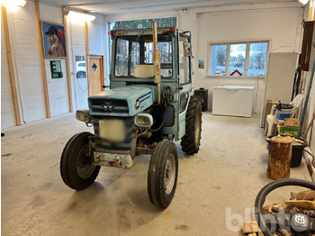 Trattore MASSEY FERGUSON