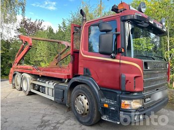 Autocarro portacontainer/ Caisse interchangeable SCANIA P114