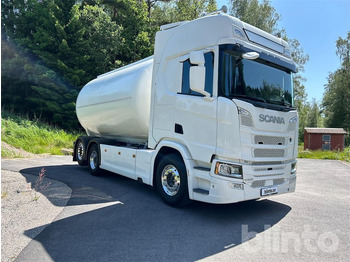 Camion cisterna SCANIA R 500