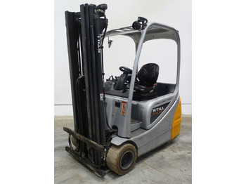 Carrello elevatore elettrico STILL RX20