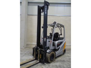 Carrello elevatore elettrico STILL RX60