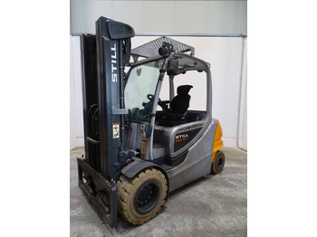 Carrello elevatore elettrico STILL RX60