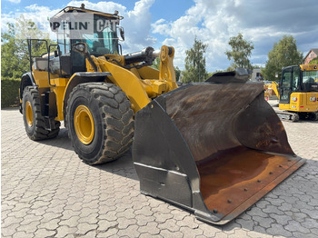 Pala gommata CATERPILLAR 972MXE