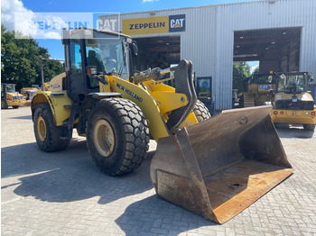 Pala gommata NEW HOLLAND W190
