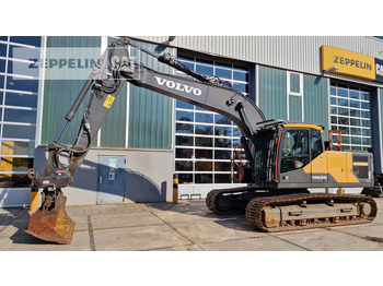 Escavatore cingolato VOLVO EC200