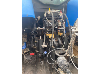 Trattore New Holland T7050 (5.638 Betriebs std.): foto 4