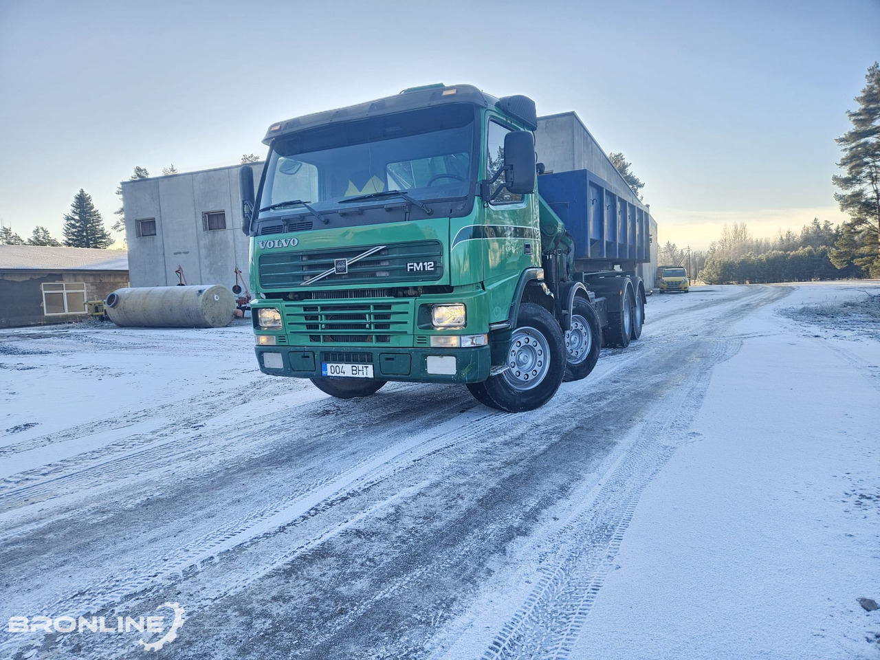 2002 Volvo FM12 8x4 Cable lift + Crane HMF - Camion con sistema di cavi, Camion con gru: foto 3 2002 Volvo FM12 8x4 Cable lift + Crane HMF - Camion con sistema di cavi, Camion con gru: foto 3