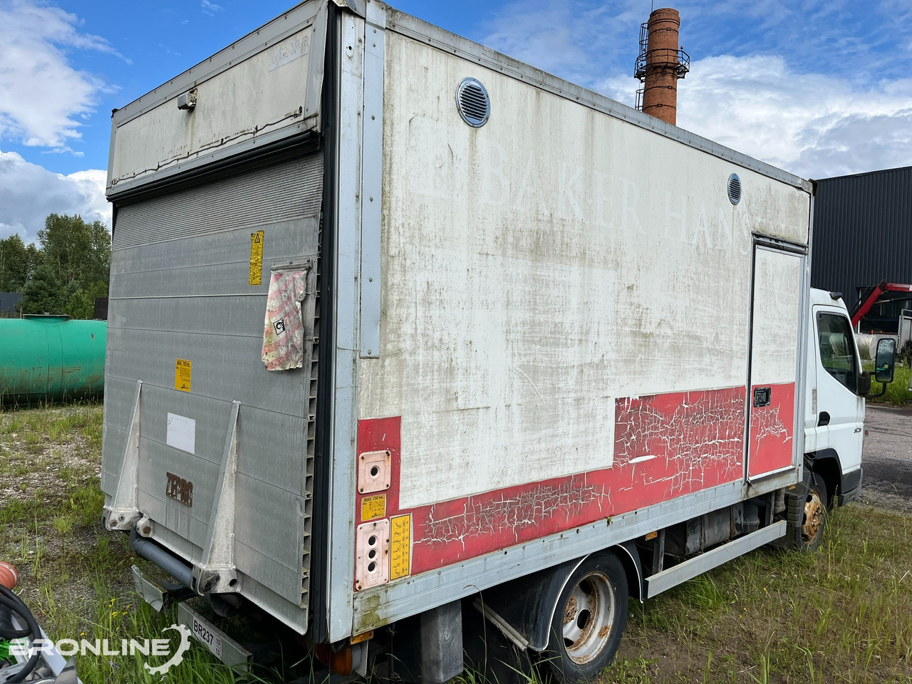 2007 Mitsubishi Fuso Canter 3c13 BOX - Autocarro frigorifero: foto 5 2007 Mitsubishi Fuso Canter 3c13 BOX - Autocarro frigorifero: foto 5