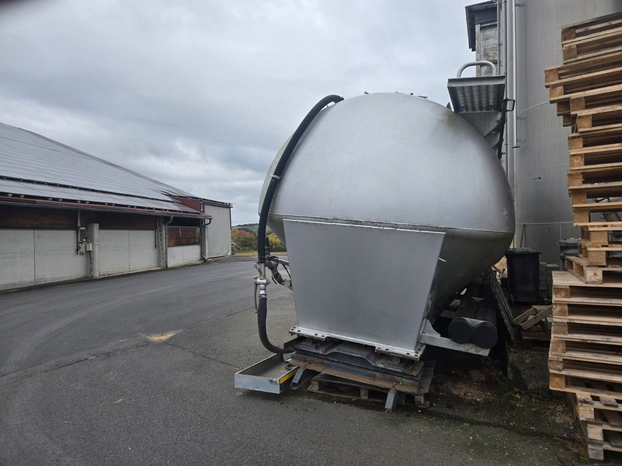Feldbinder Silo Waage 31.000 Ltr - Semirimorchio silos: foto 2 Feldbinder Silo Waage 31.000 Ltr - Semirimorchio silos: foto 2