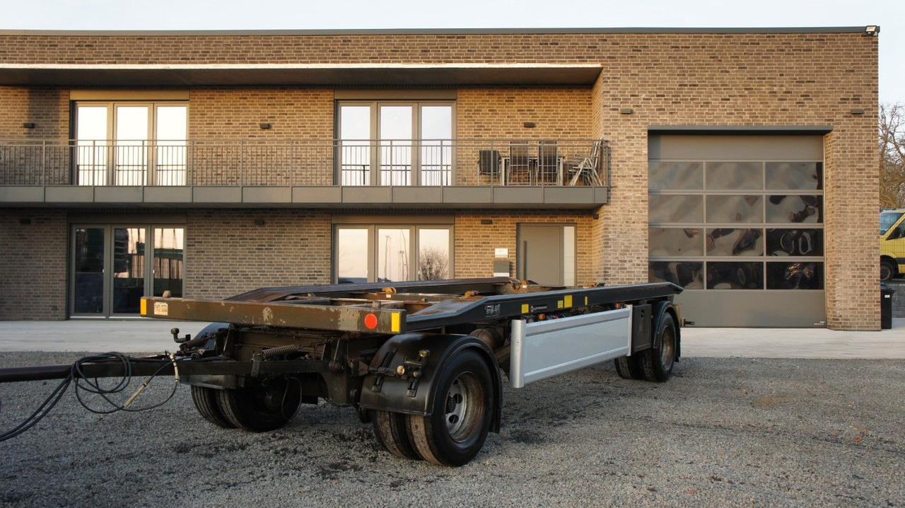 Hüffermann HAR 18.70 Abrollanhänger Abroller Doppelbereifun - Rimorchio scarrabile/ Multibenna: foto 1 Hüffermann HAR 18.70 Abrollanhänger Abroller Doppelbereifun - Rimorchio scarrabile/ Multibenna: foto 1