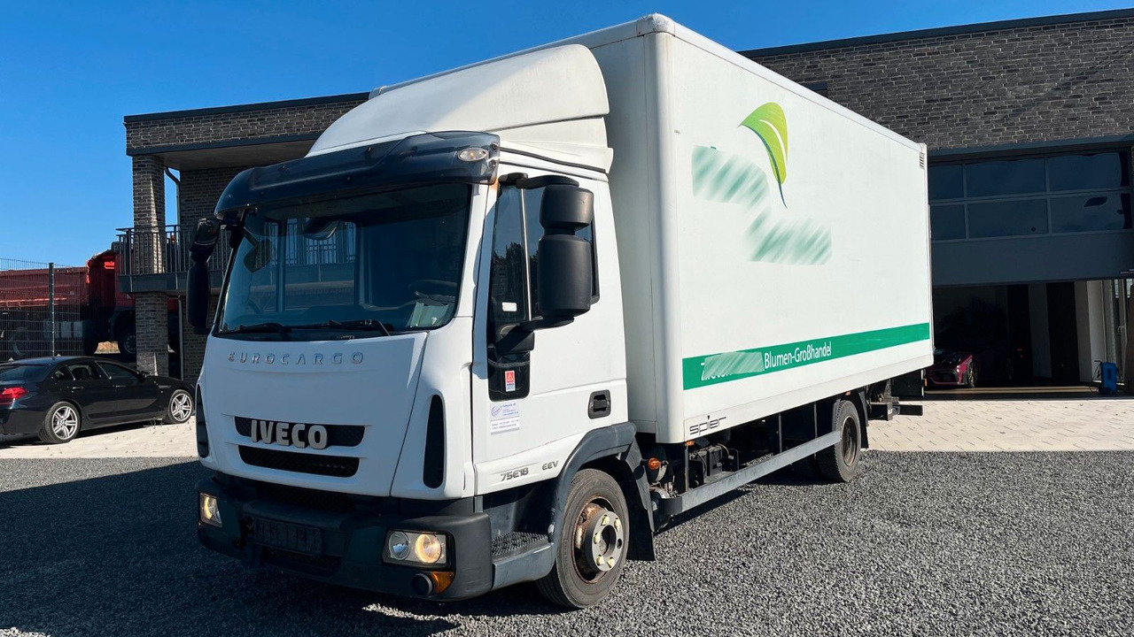 Iveco ML75E18 Blumen Koffer LBW Klimaanlage EEV ML80 Iveco ML75E18 Blumen Koffer LBW Klimaanlage EEV ML80 - Furgone box: foto 2 Iveco ML75E18 Blumen Koffer LBW Klimaanlage EEV ML80 Iveco ML75E18 Blumen Koffer LBW Klimaanlage EEV ML80 - Furgone box: foto 2