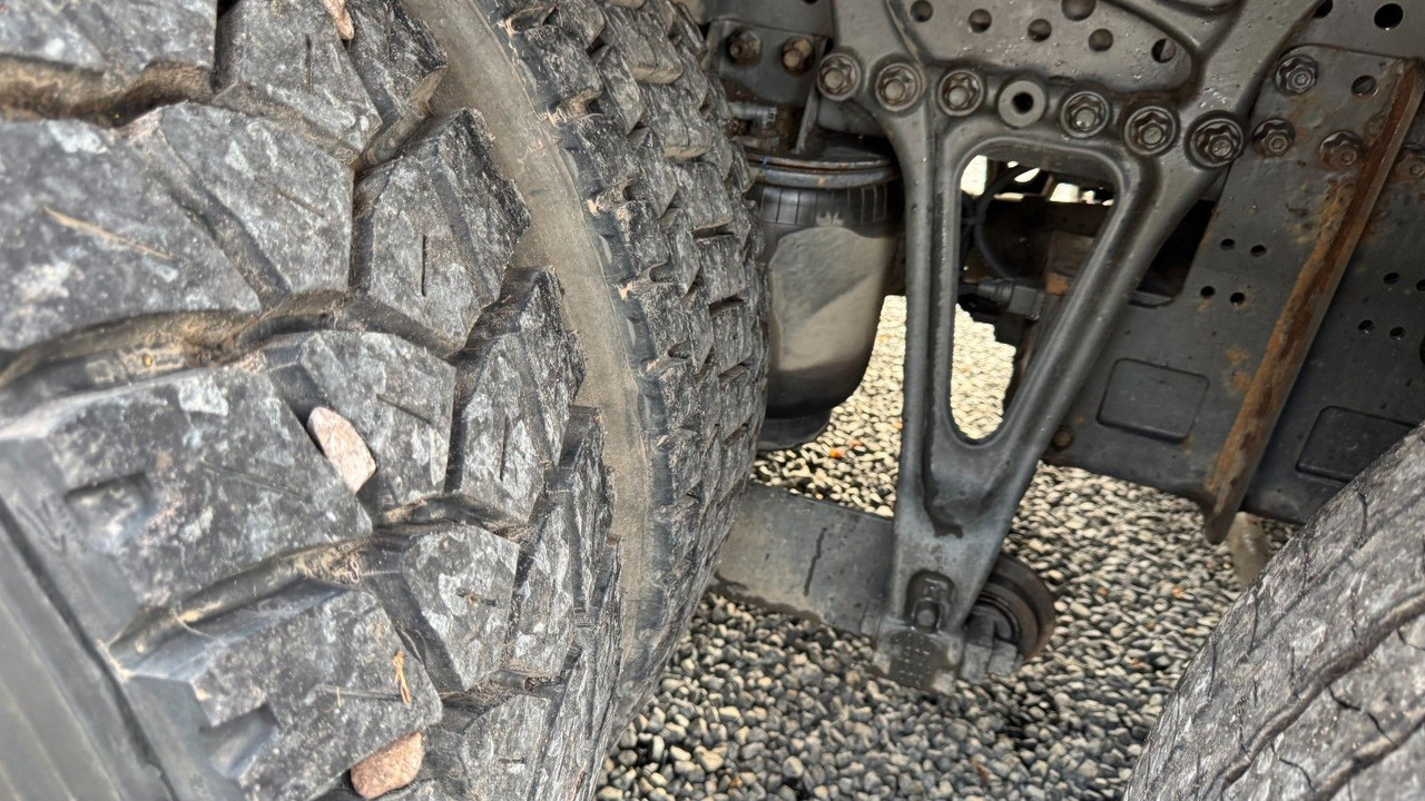 Autocarro ribaltabile Mercedes-Benz Antos 2740 Absetzkipper Lift- und Lenkachse: foto 12 Autocarro ribaltabile Mercedes-Benz Antos 2740 Absetzkipper Lift- und Lenkachse: foto 12