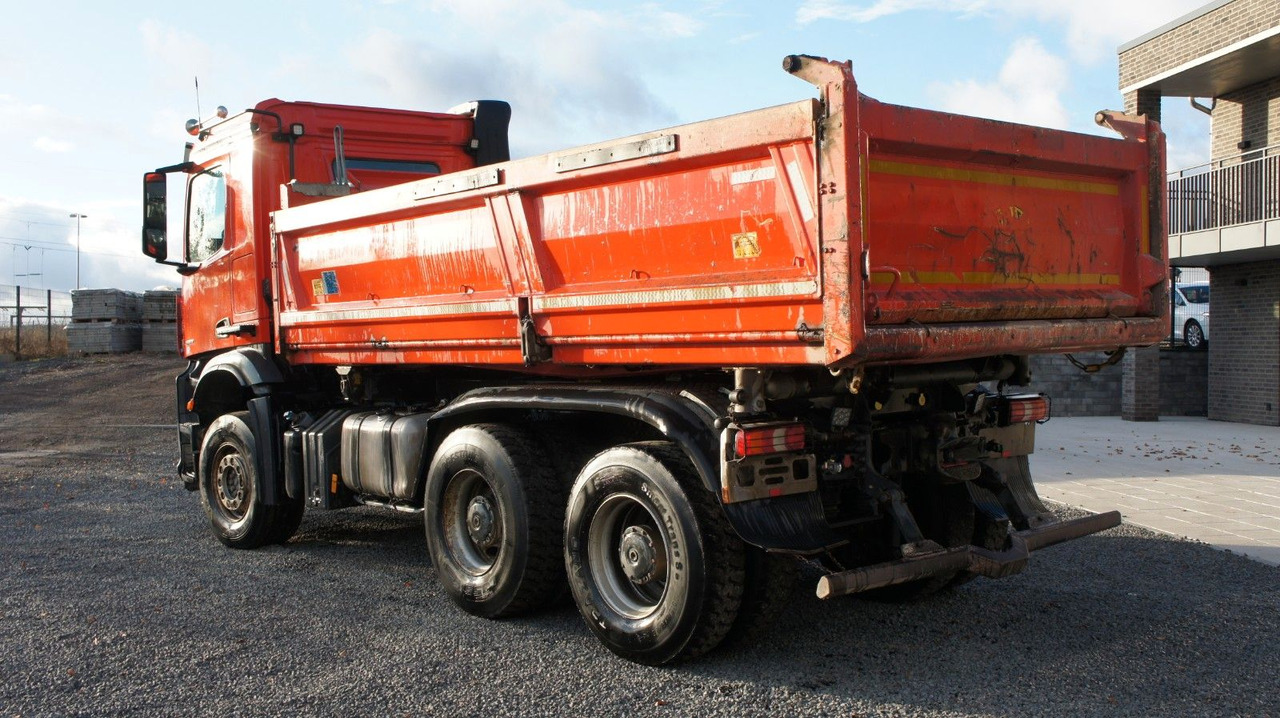 Mercedes-Benz Arocs 2653 Dreiseitenkipper Meiller Bordmatik - Autocarro ribaltabile: foto 5 Mercedes-Benz Arocs 2653 Dreiseitenkipper Meiller Bordmatik - Autocarro ribaltabile: foto 5