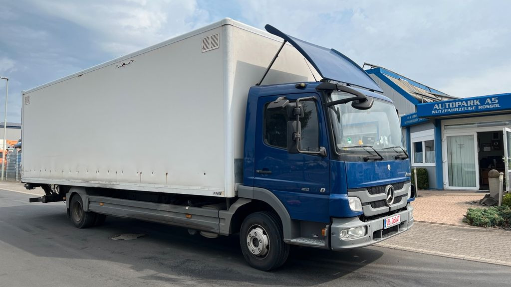 Mercedes-Benz Atego 1018 Koffer LBW Klima - Autocarro furgonato: foto 1 Mercedes-Benz Atego 1018 Koffer LBW Klima - Autocarro furgonato: foto 1