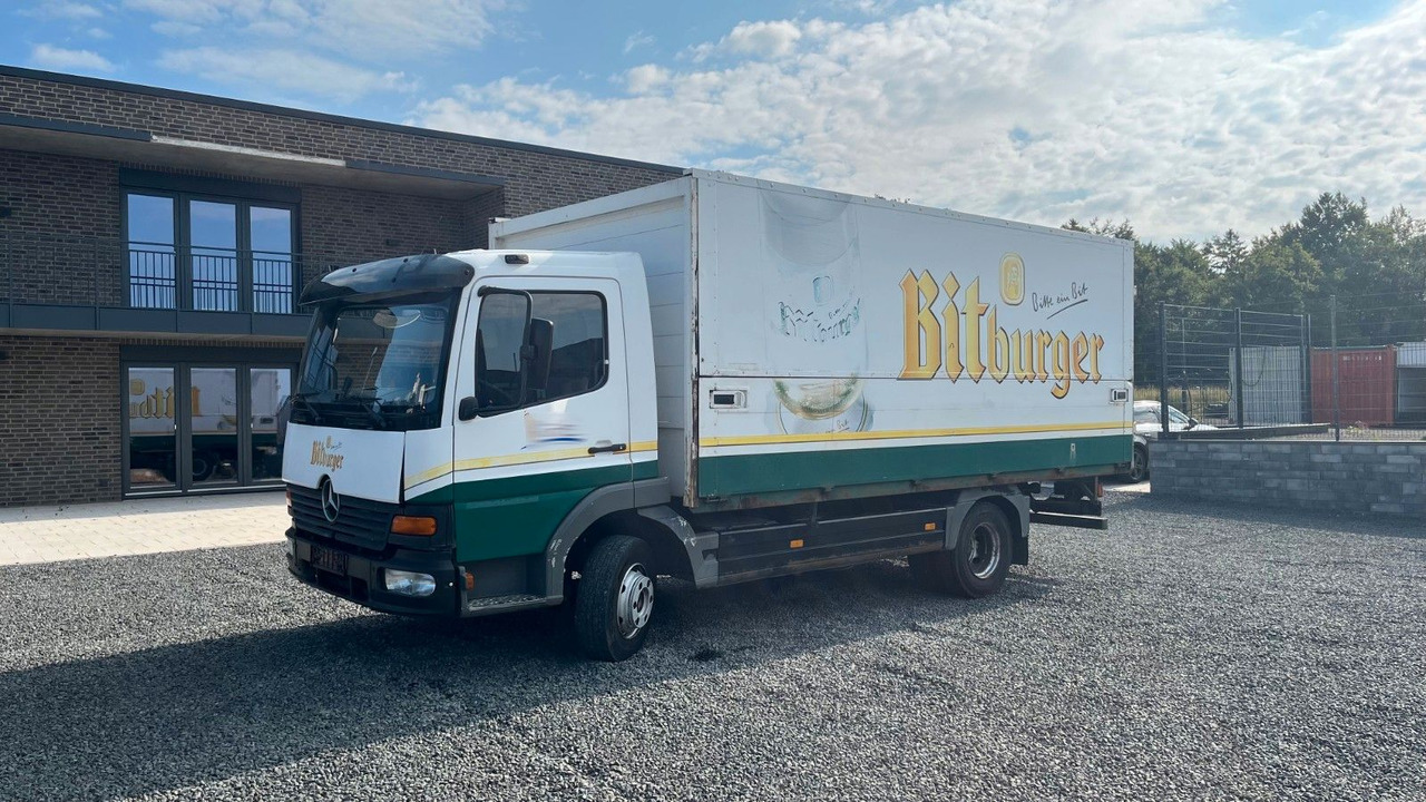 Mercedes-Benz Atego 818 Getränke Getränkeaufbau - Autocarro trasporto di bevande: foto 3 Mercedes-Benz Atego 818 Getränke Getränkeaufbau - Autocarro trasporto di bevande: foto 3
