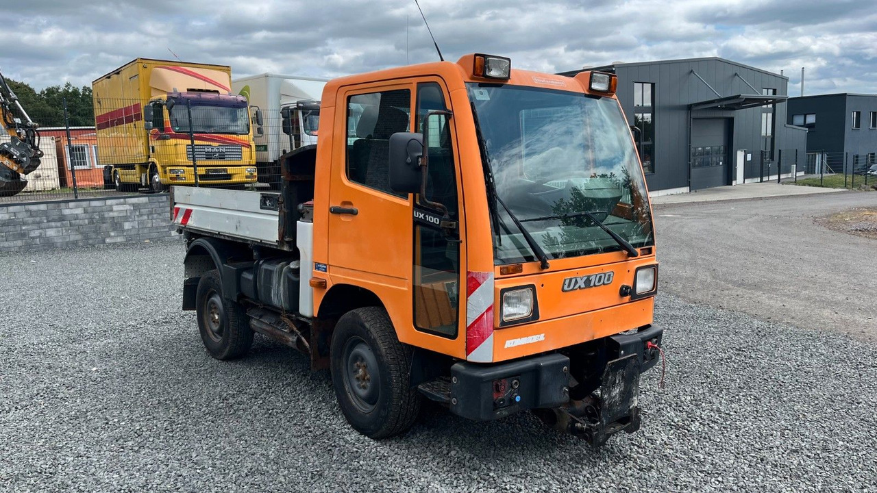 Multicar UX 100 Kipper 4x4 - Furgone ribaltabile: foto 3 Multicar UX 100 Kipper 4x4 - Furgone ribaltabile: foto 3