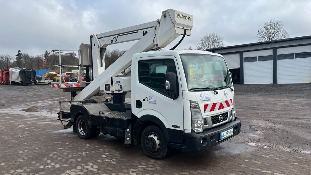 Nissan P200A-NC Steiger Hebebühne Hubarbeitsbühne 17M Nissan P200A-NC Steiger Hebebühne Hubarbeitsbühne 20M - Piattaforma autocarrata, Furgone: foto 3 Nissan P200A-NC Steiger Hebebühne Hubarbeitsbühne 17M Nissan P200A-NC Steiger Hebebühne Hubarbeitsbühne 20M - Piattaforma autocarrata, Furgone: foto 3