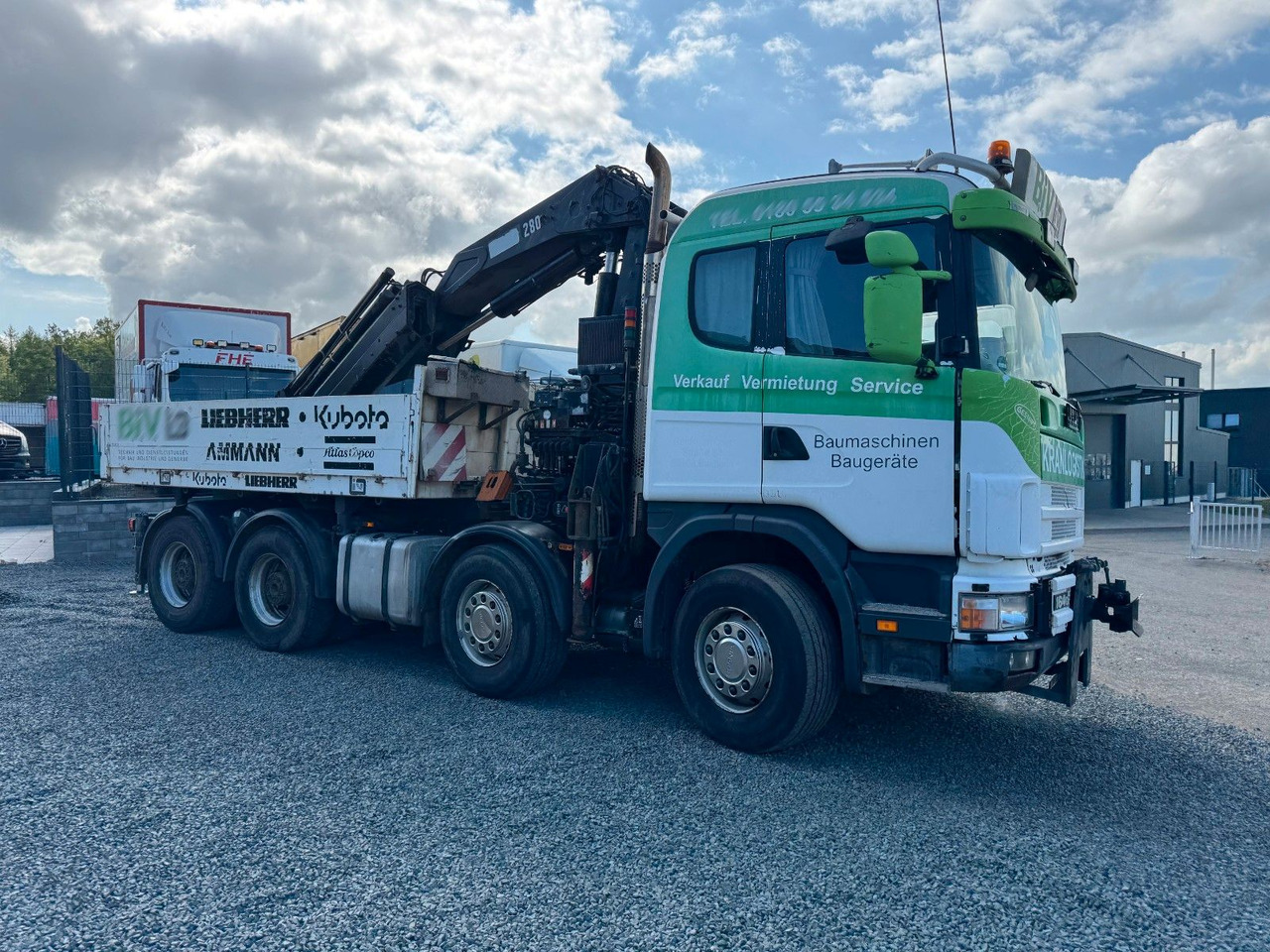 Scania 164G 580 V8 Kran Hiab 280 Retarder Sattelplatte Scania 164G 580 V8 Kran Hiab 280 Retarder Sattelplatte - Autocarro con pianale/ Cassone fisso, Camion con gru: foto 4 Scania 164G 580 V8 Kran Hiab 280 Retarder Sattelplatte Scania 164G 580 V8 Kran Hiab 280 Retarder Sattelplatte - Autocarro con pianale/ Cassone fisso, Camion con gru: foto 4