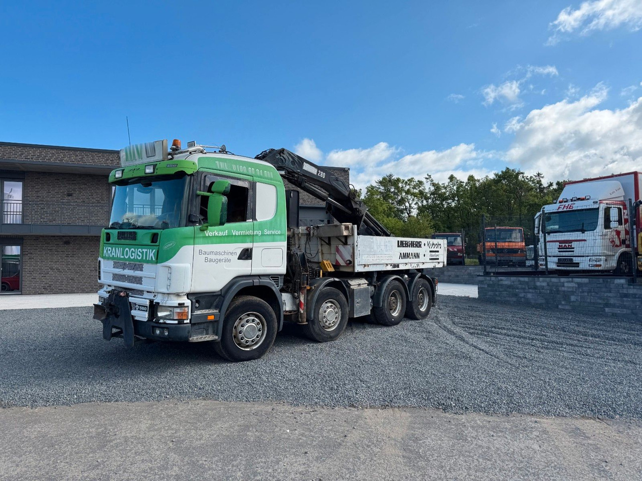 Scania 164G 580 V8 Kran Hiab 280 Retarder Sattelplatte Scania 164G 580 V8 Kran Hiab 280 Retarder Sattelplatte - Autocarro con pianale/ Cassone fisso, Camion con gru: foto 2 Scania 164G 580 V8 Kran Hiab 280 Retarder Sattelplatte Scania 164G 580 V8 Kran Hiab 280 Retarder Sattelplatte - Autocarro con pianale/ Cassone fisso, Camion con gru: foto 2