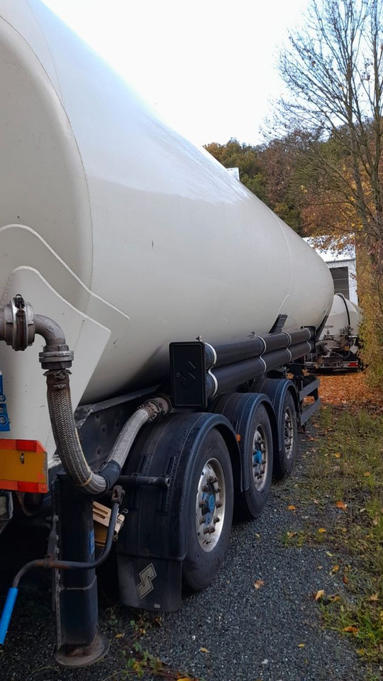 Spitzer SK 2753 CAL 53m³ Kippsilo - Semirimorchio silos: foto 3 Spitzer SK 2753 CAL 53m³ Kippsilo - Semirimorchio silos: foto 3