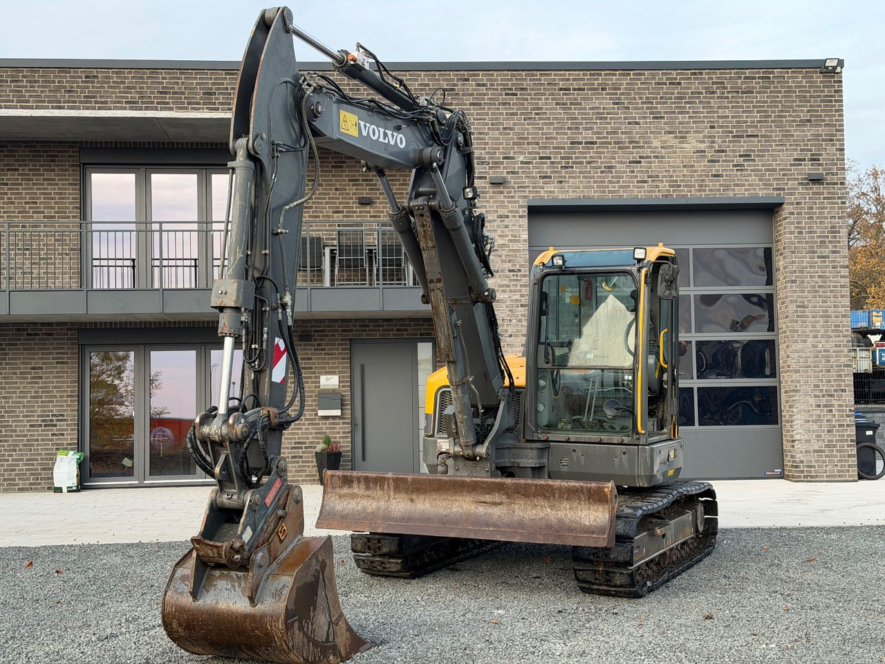 Volvo ECR 88 D Verstellauslger OQ Oilquick - Miniescavatore: foto 5 Volvo ECR 88 D Verstellauslger OQ Oilquick - Miniescavatore: foto 5