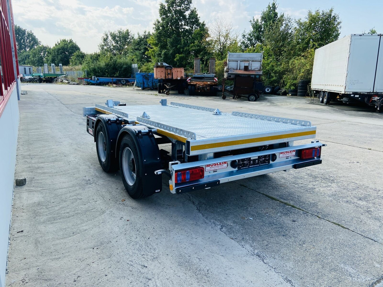 Möslein 14 t Tandem- Absetzmuldenanhänger,geschlossenen - Rimorchio scarrabile/ Multibenna: foto 3 Möslein 14 t Tandem- Absetzmuldenanhänger,geschlossenen - Rimorchio scarrabile/ Multibenna: foto 3