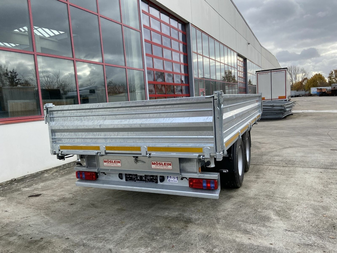 Möslein 14 t Tandemkipper Tieflader Breite Reifen-- Neu - Rimorchio ribaltabile: foto 5 Möslein 14 t Tandemkipper Tieflader Breite Reifen-- Neu - Rimorchio ribaltabile: foto 5