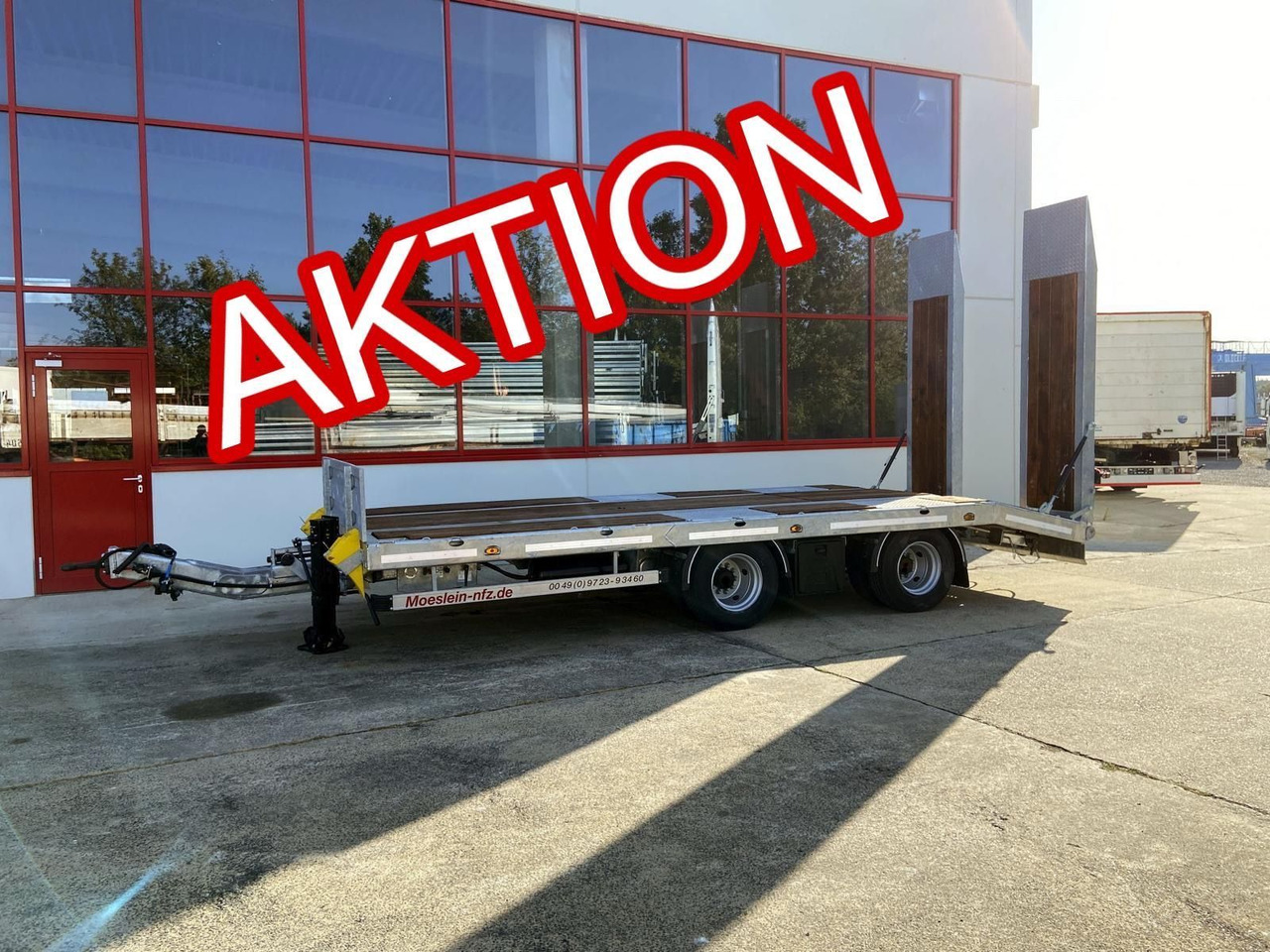 Möslein 21 t Tandemtieflader, Luftgefedert, NEU - Rimorchio pianale ribassato: foto 1 Möslein 21 t Tandemtieflader, Luftgefedert, NEU - Rimorchio pianale ribassato: foto 1