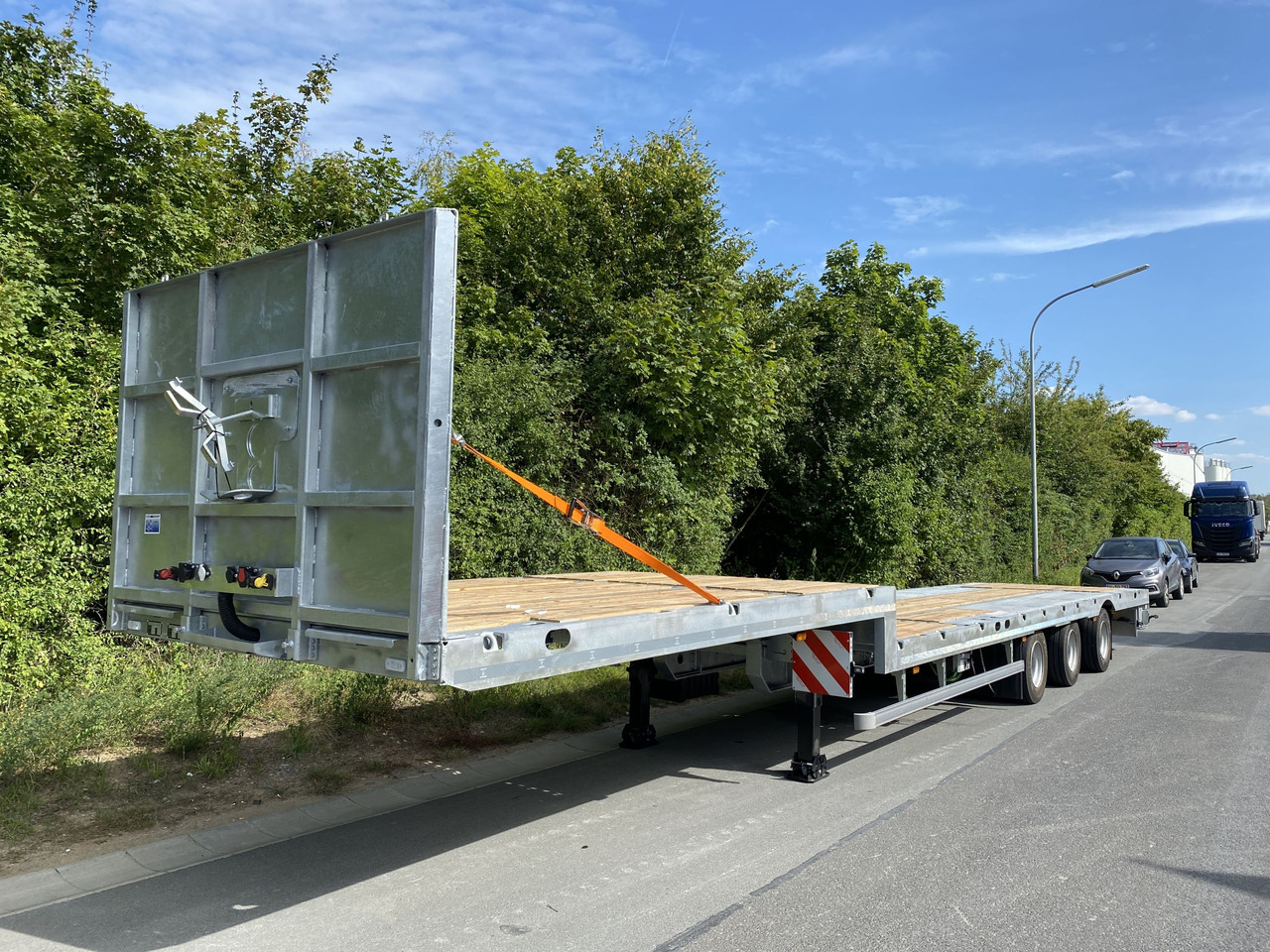Möslein ST 3-Plato 9,4 3 Achs Satteltieflader Plato 45 t GGfür Fertigteile, Baumaschinen oder Container - Semirimorchio pianale ribassato: foto 3 Möslein ST 3-Plato 9,4 3 Achs Satteltieflader Plato 45 t GGfür Fertigteile, Baumaschinen oder Container - Semirimorchio pianale ribassato: foto 3