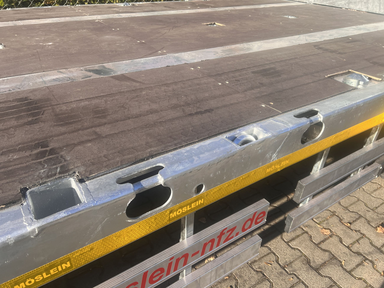 Möslein T 3 Plato 9 m 3 Achs Jumbo- Plato- Anhänger 9 m, Mega - Rimorchio pianale/ Cassonato: foto 3 Möslein T 3 Plato 9 m 3 Achs Jumbo- Plato- Anhänger 9 m, Mega - Rimorchio pianale/ Cassonato: foto 3