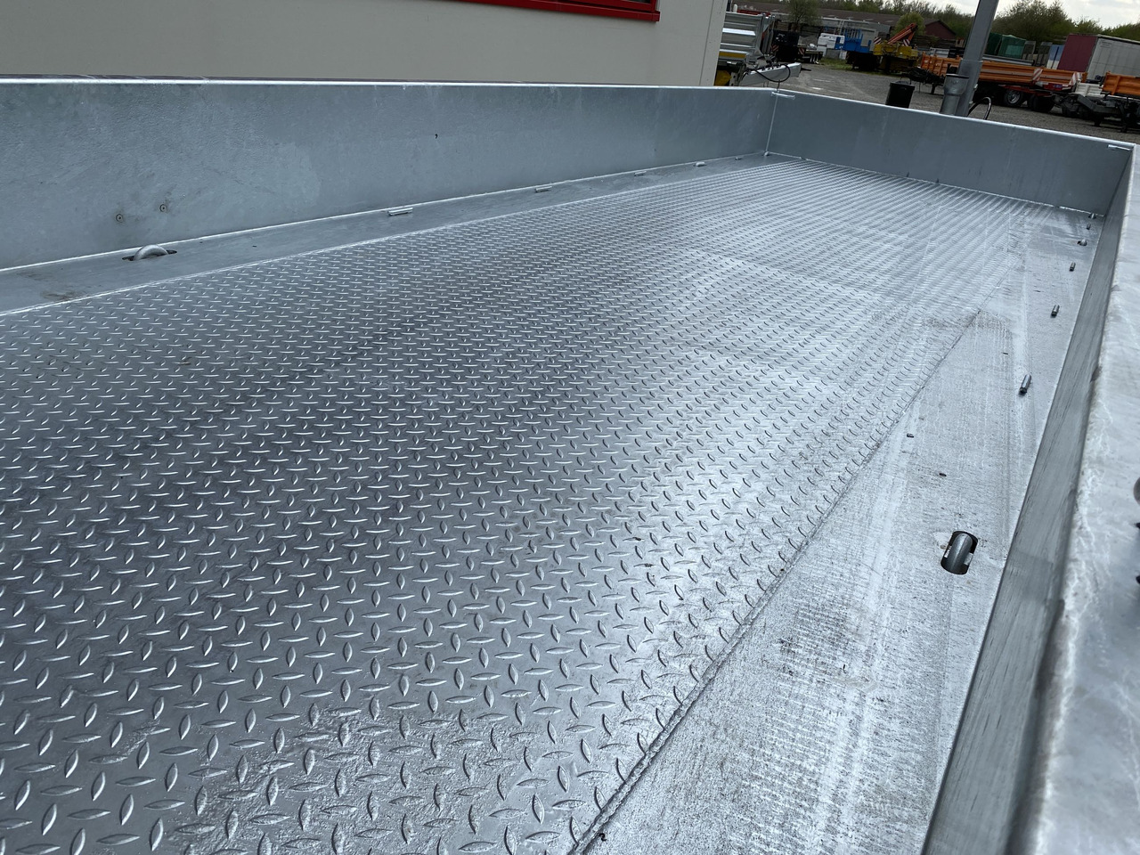 Möslein TT 11-E6x2 hydr. Rampen Tieflader für Fräsen breiten hydraulischen Rampen, Neu - Rimorchio pianale ribassato: foto 3 Möslein TT 11-E6x2 hydr. Rampen Tieflader für Fräsen breiten hydraulischen Rampen, Neu - Rimorchio pianale ribassato: foto 3