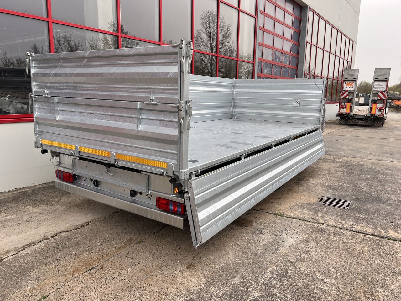 Möslein TTD 19 AB 19 t Tandem 3 Seiten Kipper TiefladerAufsatzbordwänden-- Neufahrzeug -- - Rimorchio ribaltabile: foto 5 Möslein TTD 19 AB 19 t Tandem 3 Seiten Kipper TiefladerAufsatzbordwänden-- Neufahrzeug -- - Rimorchio ribaltabile: foto 5