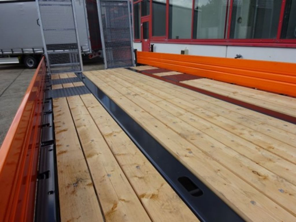 Möslein TTT-11 6,20 Orange  Neuer Tandemtieflader - Rimorchio pianale ribassato: foto 3 Möslein TTT-11 6,20 Orange  Neuer Tandemtieflader - Rimorchio pianale ribassato: foto 3