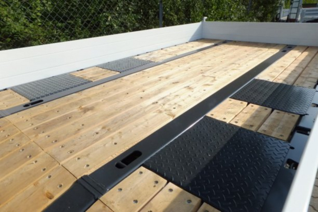 Möslein TTT 13- 5,2 Weiß  Neuer Tandemtieflader 13 t GG - Rimorchio pianale ribassato: foto 2 Möslein TTT 13- 5,2 Weiß  Neuer Tandemtieflader 13 t GG - Rimorchio pianale ribassato: foto 2