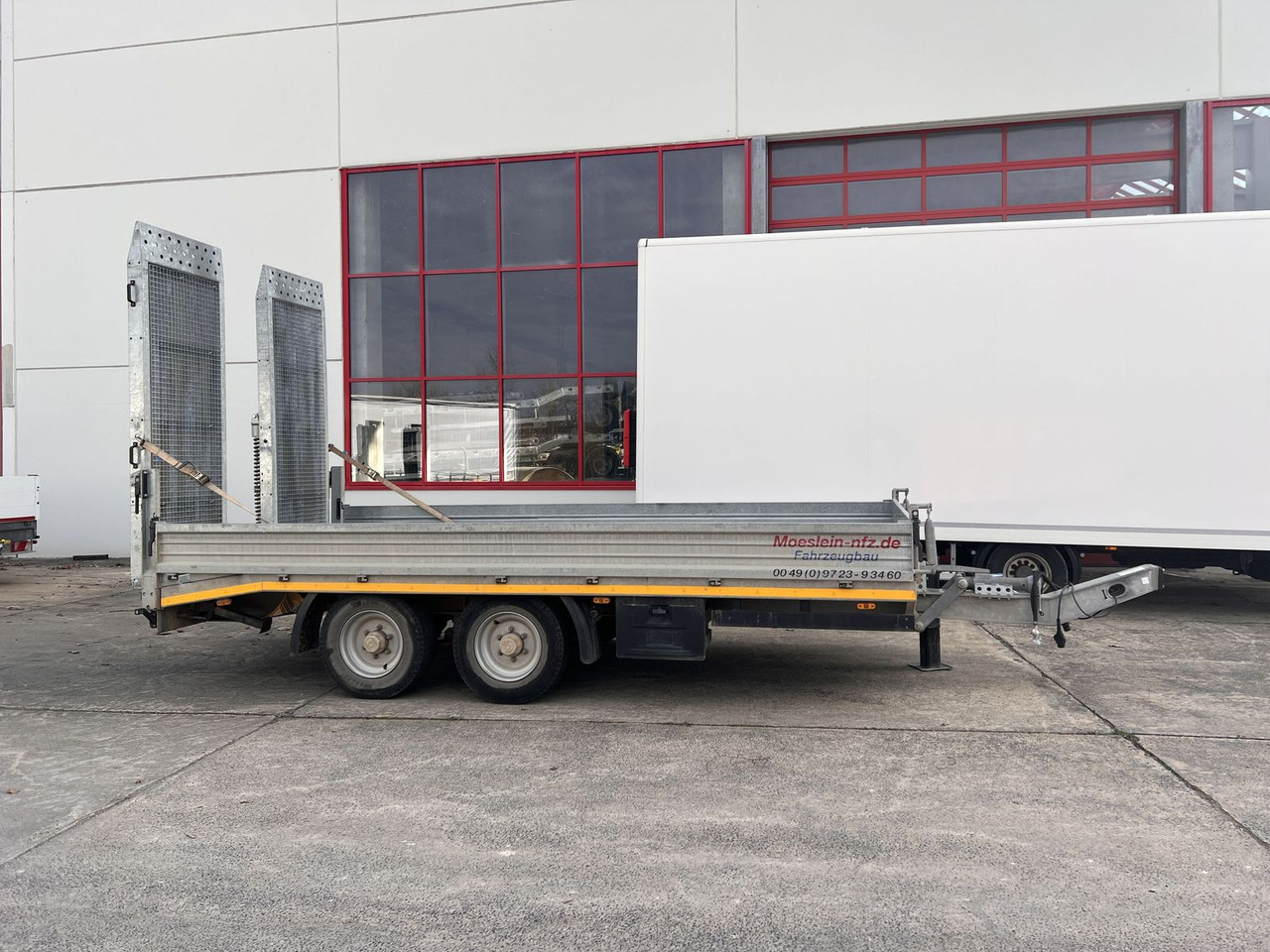 Möslein Tandemtieflader, Breite Rampen, Wenig Benutzt - Rimorchio pianale ribassato: foto 1 Möslein Tandemtieflader, Breite Rampen, Wenig Benutzt - Rimorchio pianale ribassato: foto 1