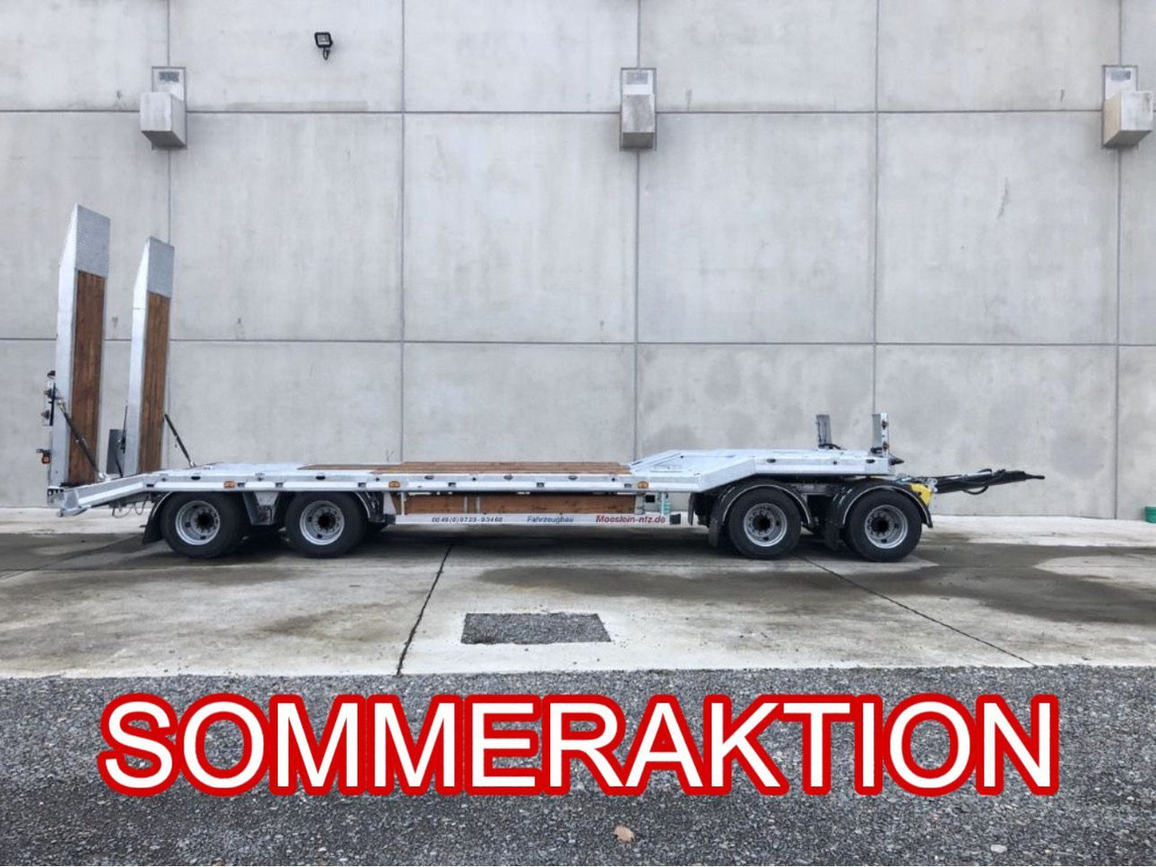 Möslein neuer 4 Achs Tieflader hydraulischen Rampen - Rimorchio pianale ribassato: foto 1 Möslein neuer 4 Achs Tieflader hydraulischen Rampen - Rimorchio pianale ribassato: foto 1